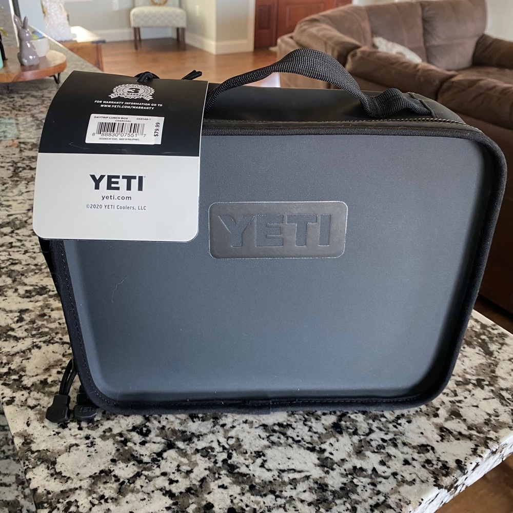 brand new yeti lunchbox